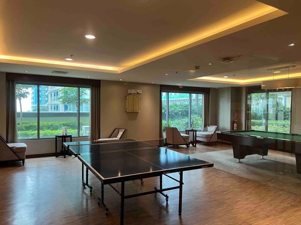 Premium 1Bedroom with Balcony Apartment in Makati