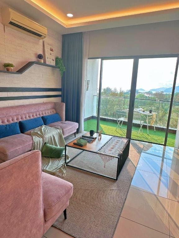 Mari Mari homestay M`17 @ IMAGO THE LOFT B Apartment in Kota Kinabalu