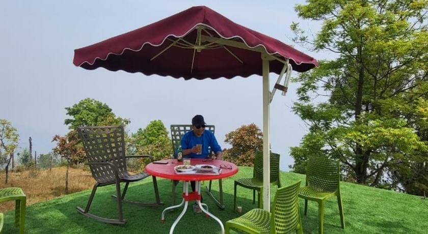 The Nirvana Camp Hotel in Bagmati Province, Nepal