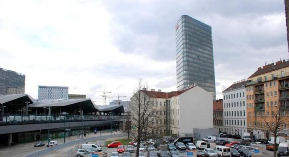 Top1 2Balkon 3 Bedrooms Near To Main Train Station Apartment in Vienna