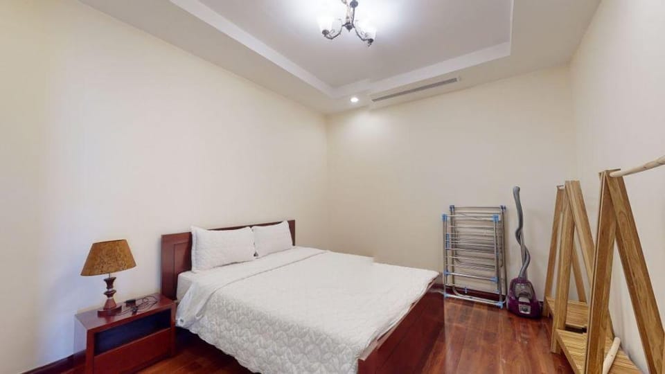 Royal City 72 Nguyen Trai 2 BR Apartment in Hanoi