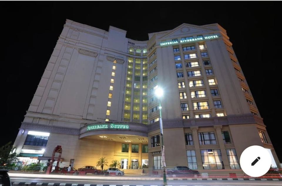 Riverbank suites waterfront 408 Apartment in Kuching