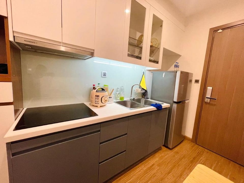 Kim's House - Vinhomes Smart City 1+ Apartment in Laos