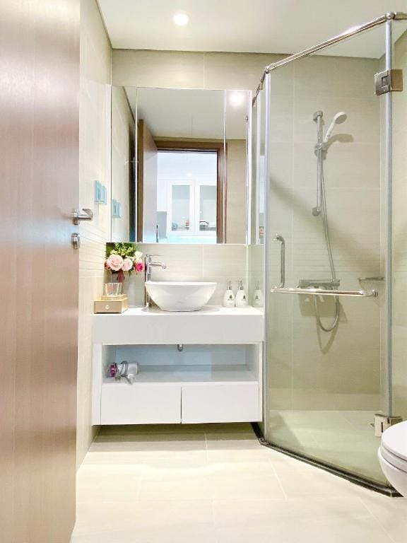 Kim's House - Vinhomes Smart City 1+ Apartment in Laos