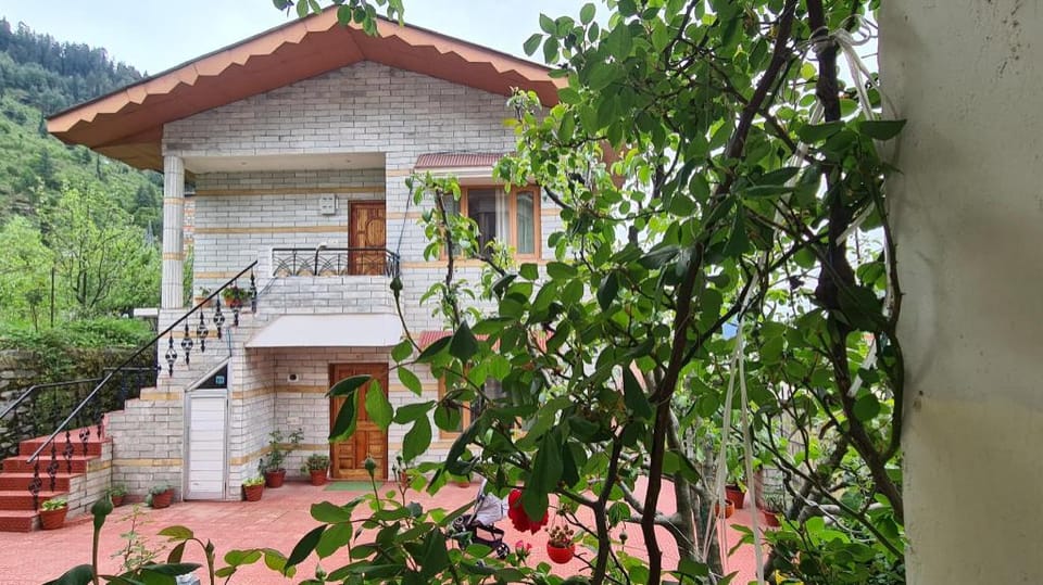 Nature Stays Acharya Cottages  Vacation rental in Himachal Pradesh