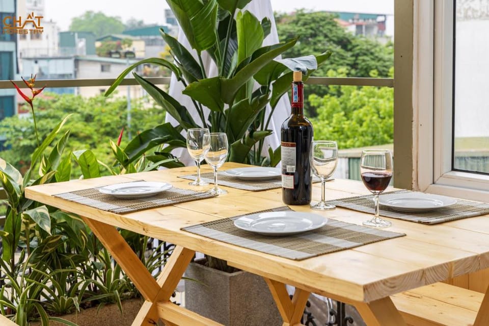 HomestayCHAT*CN5*OasisView5 Apartment in Hanoi