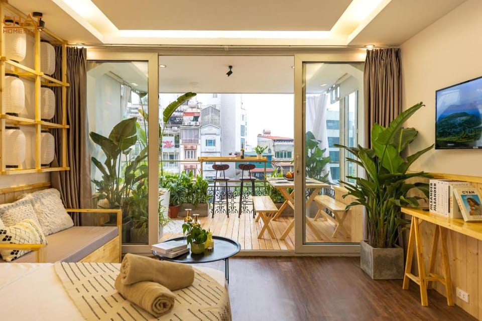 HomestayCHAT*CN5*OasisView5 Apartment in Hanoi