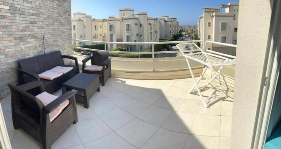 Amwaj, Chalet with Roof(seaview) Apartment in Alexandria Governorate