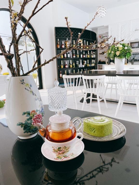 Sen Trắng Villa  Villa in Ho Chi Minh City