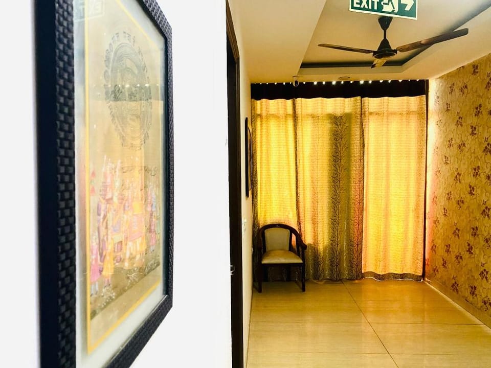 Hotel Grand Arcasia - CR Park Hotel in Noida