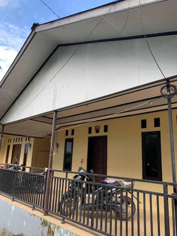 SPOT ON 92544 Senja Homestay Hotel in Indonesia