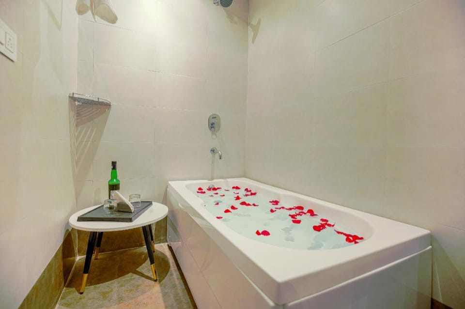 Hotel AK Continental Zirakpur Hotel in Punjab, India