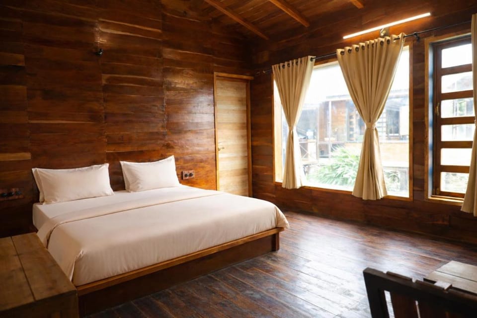 Whispering Woods Chalet Farm Stay in Gujarat