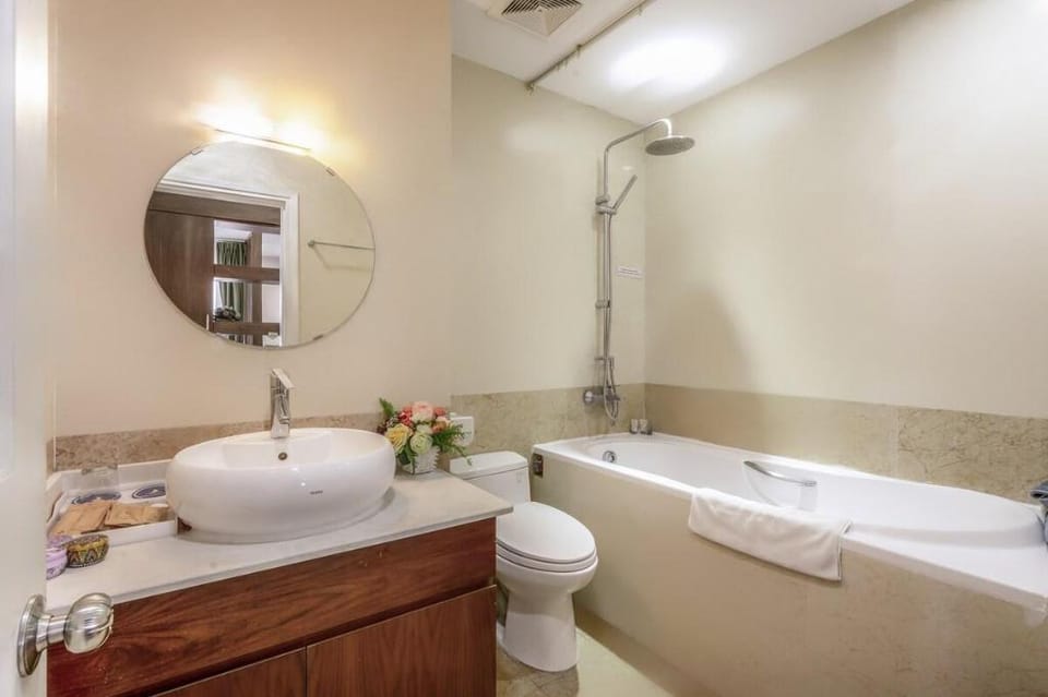 CTM Apartments / 02 Bed Rooms / City View Apartment in Hanoi