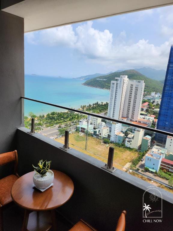 CHILL NOW Căn Hộ 3 Phòng Ngủ FLC Sea Tower QN Apartment in Vietnam