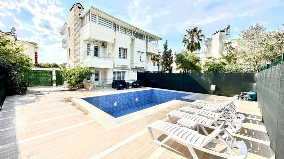 Belek 5+1 Private Pool Villa Villa in Antalya Province