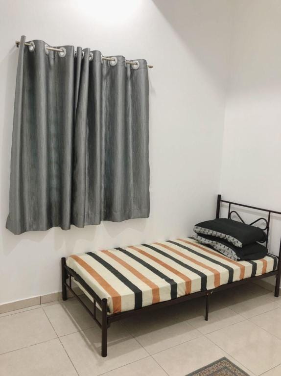 Salak Pekerti Homestay KLIA/KLIA2 Vacation rental in Negeri Sembilan, Malaysia