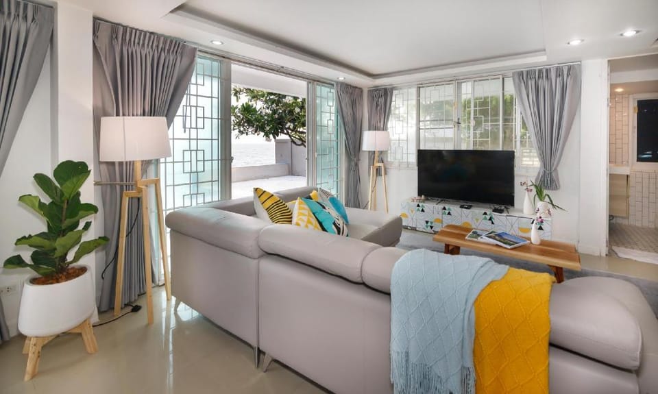 Chateu Phala Villa in Chon Buri Changwat