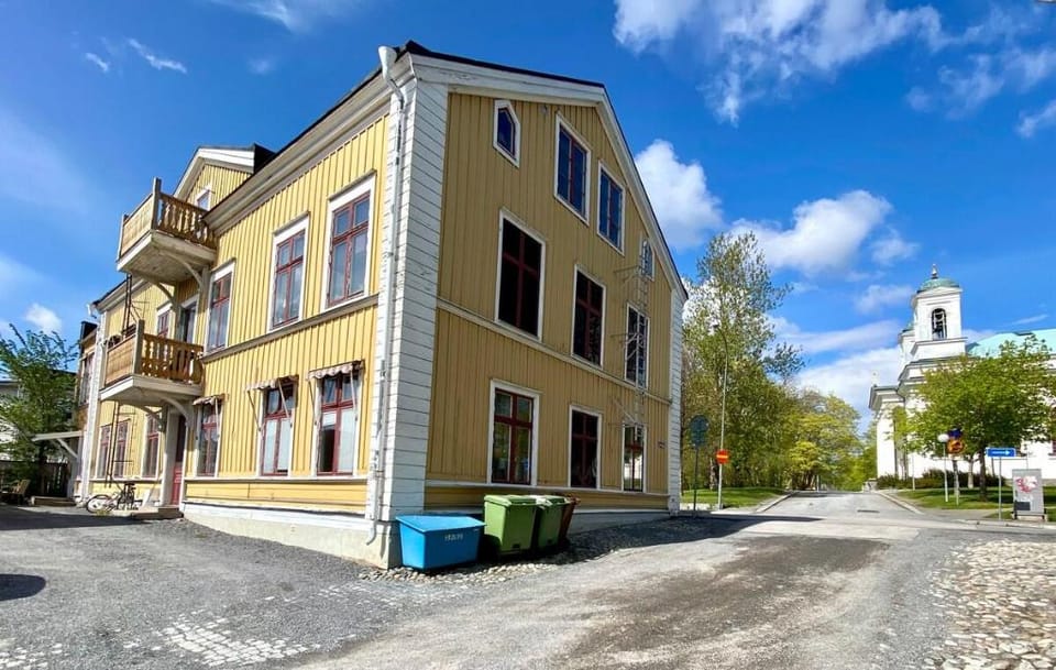 Renoverad central lägenhet, utsikt mot Domkyrka Apartment in Sweden