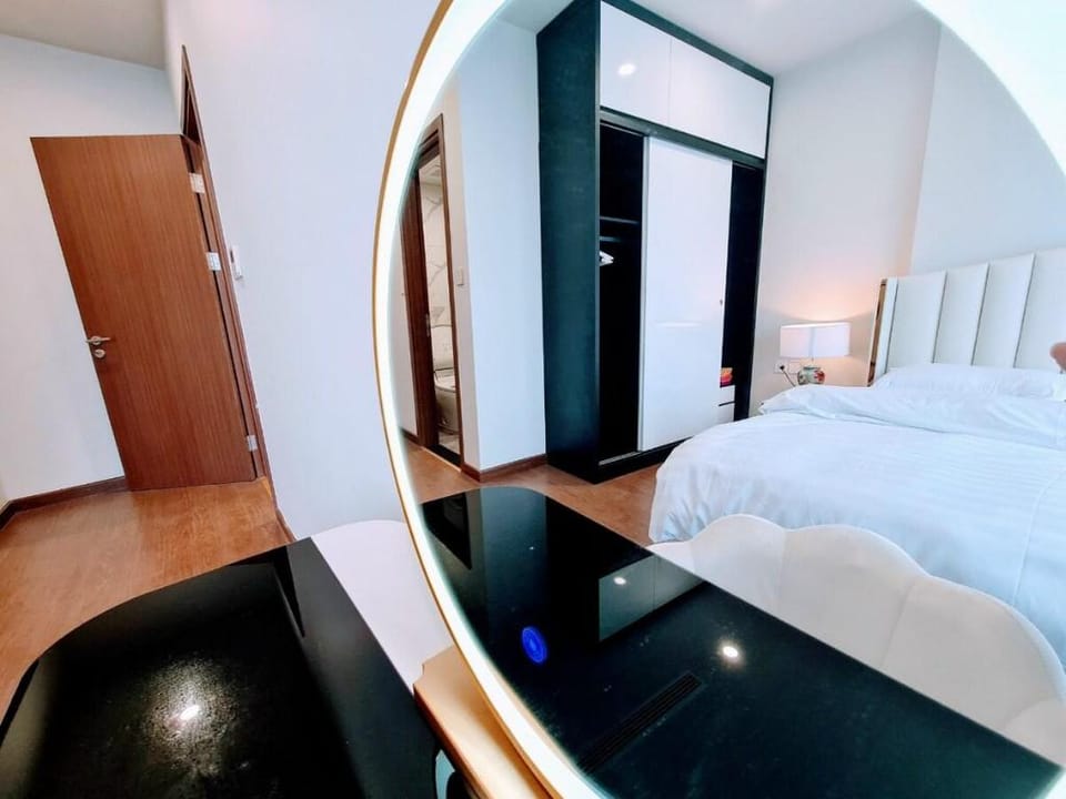 Anstay 2BRS 2WC The Matrix One Sân Vận Động Mỹ đìn Apartment in Laos