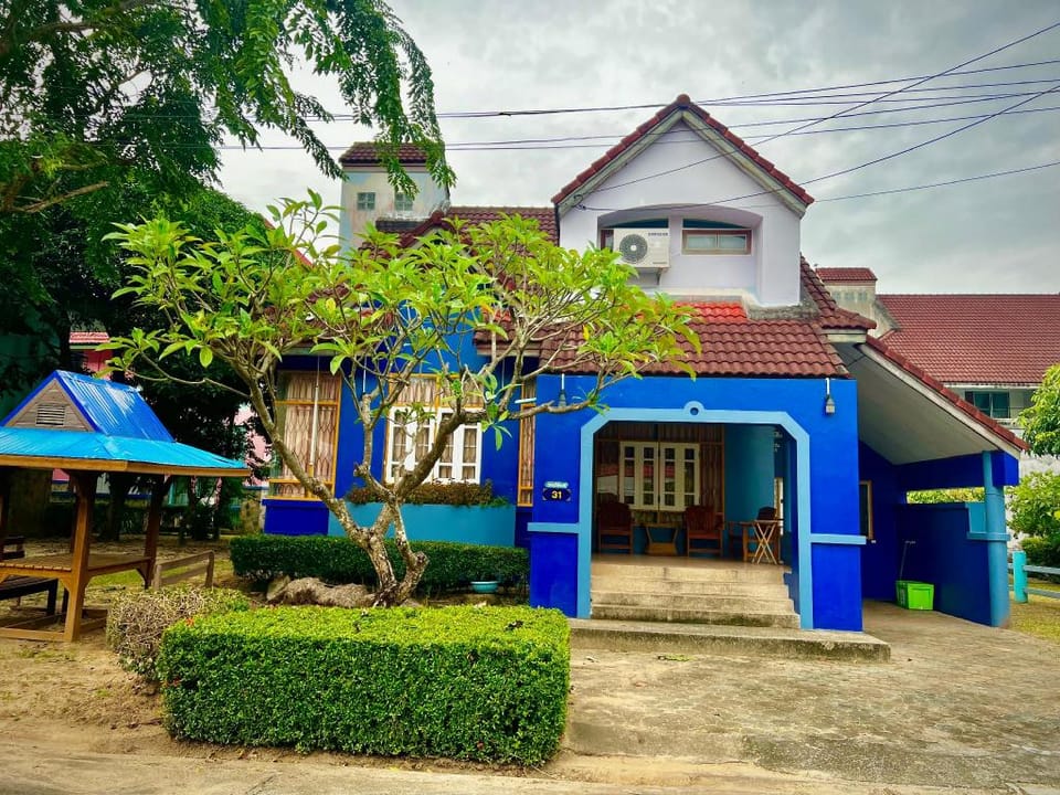 Pไพน์เนอรี่พาร์คบีช บ้านพักริมทะเลหาดสวนสน Vacation rental in Chon Buri Changwat