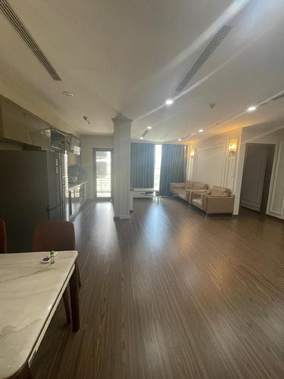 Căn Hộ Đẳng Cấp 4 Ngủ Westpoint. Vacation rental in Laos
