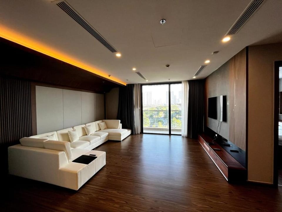 Anstay 4BRS 3WC Vinhomes Westpoint jw mariot Vacation rental in Laos