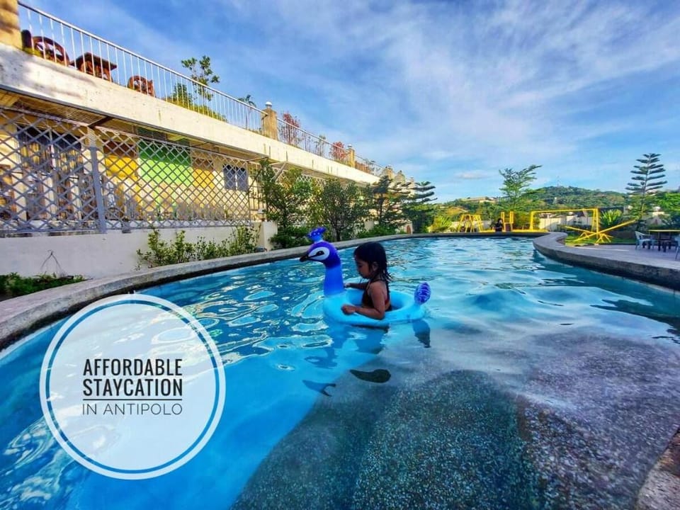 Feels like Home - Deluxe Unit Apartment in Antipolo