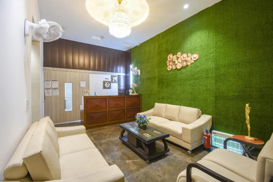 Capital O 73918 Royal Maple Hotel in Ludhiana