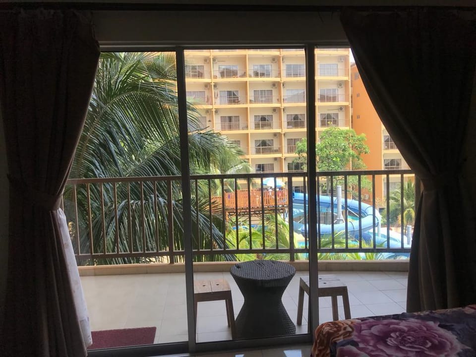 POOL VIEW FAMILY STUDIO@GOLD COAST MORID*A1326 Apartment in Selangor, Malaysia
