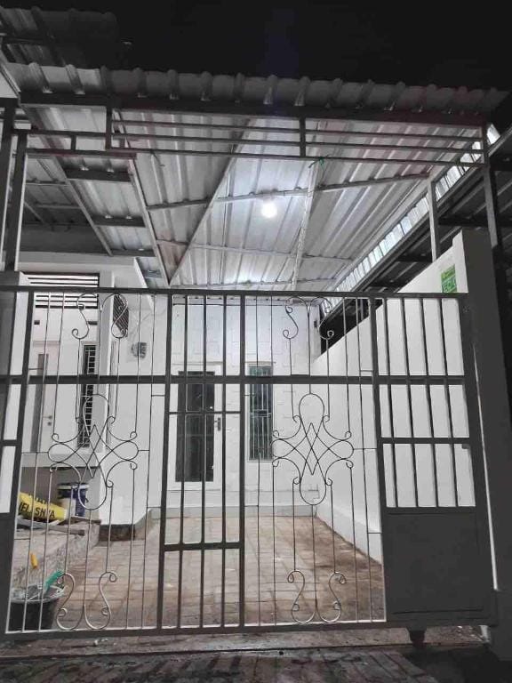 Family Guesthouse @GPK EC05 Vacation rental in Lingsar