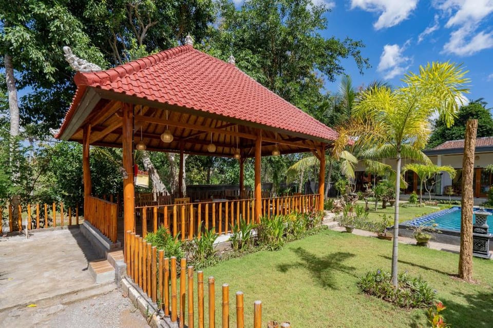 Nusa Ceningan Bungalows Vacation rental in Nusapenida