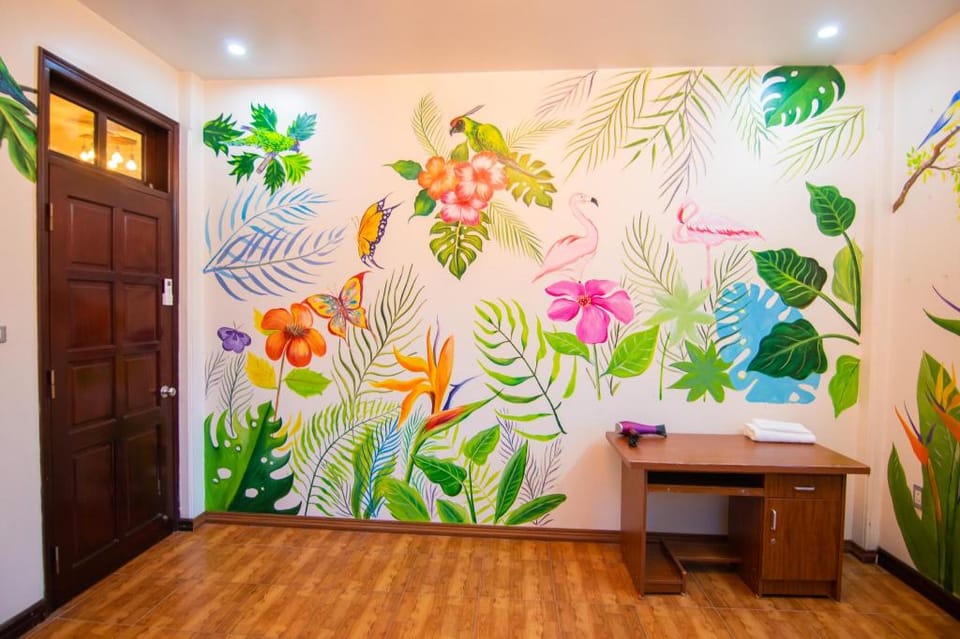Up home - Homestay Hạ Long - 8pn Hậu Cần Villa in Laos