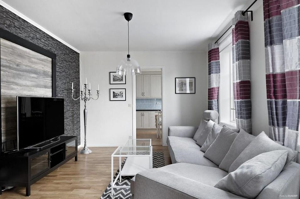 Large three bedroom apartment in central Härnösand Apartment in Sweden