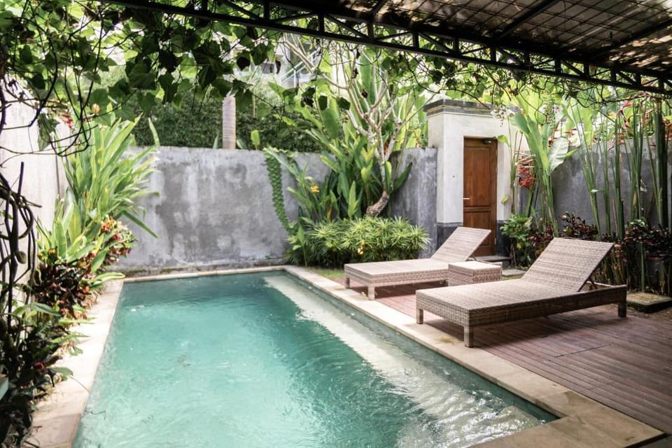One BR Canggu Villa Private Pool Villa in North Kuta