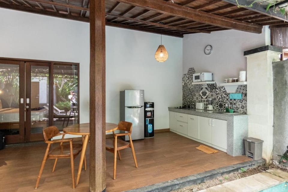 One BR Canggu Villa Private Pool Villa in North Kuta