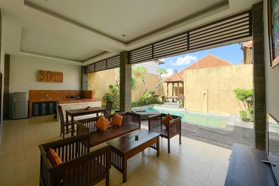 The Lavana Bali Radiance Bima Villa Seminyak Hotel in North Kuta