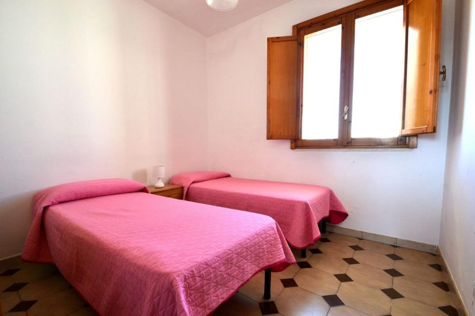 Air-conditioned Yoko holiday home for 5 guests Apartment in Apulia