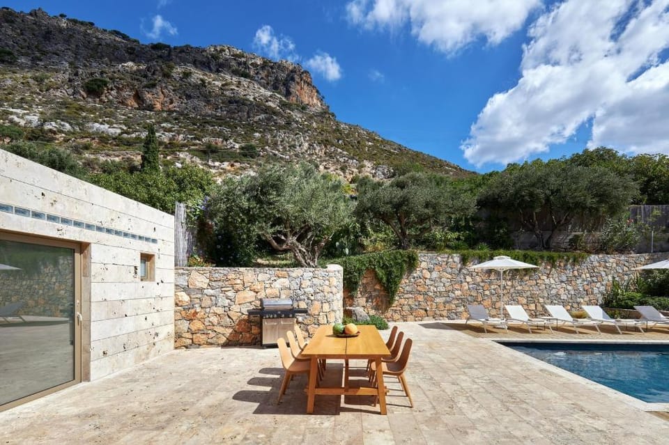 Villa Adagio with Private Heated Pool Apartment in Lasithi