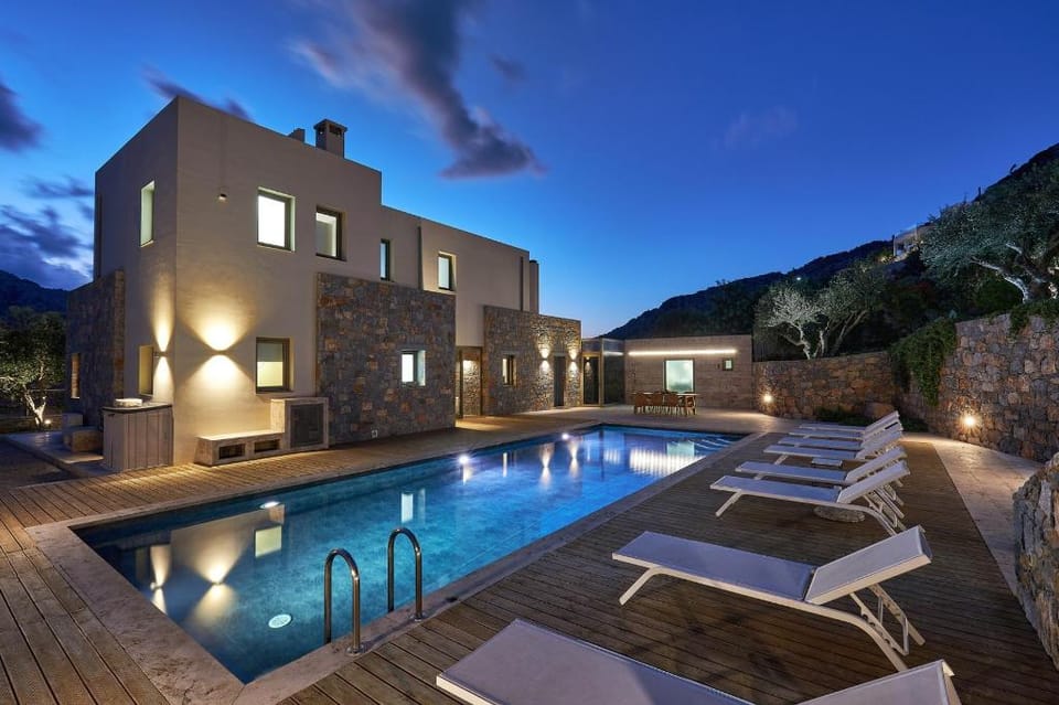 Villa Adagio with Private Heated Pool Apartment in Lasithi