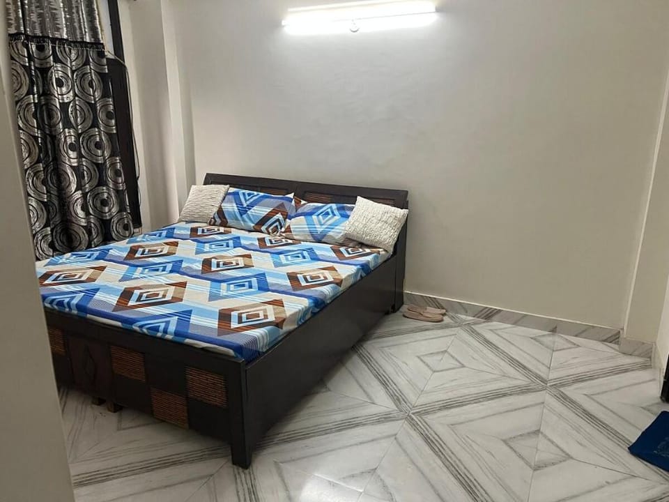 Two 2 bhk fully furnished penthouse Vacation rental in New Delhi
