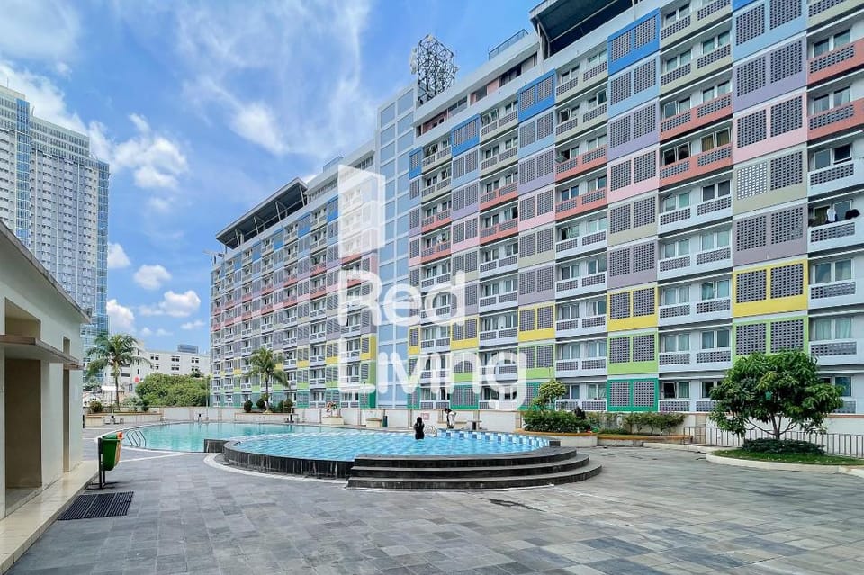 RedLiving Apartemen Margonda Residence 2 - Pridama Room Hotel in South Jakarta City