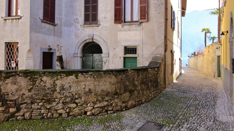 Piazza Campidoglio 3 Apartment in Lenno
