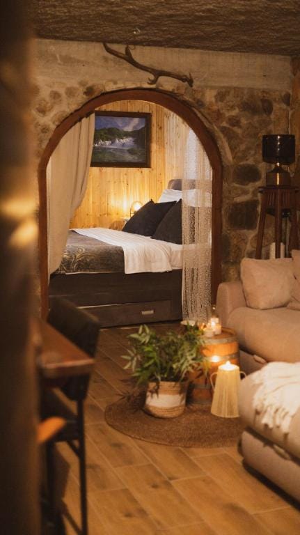 Scardona Rustica 2+2 app with a jacuzzi and a BBQ Apartment in Šibenik-Knin County, Croatia