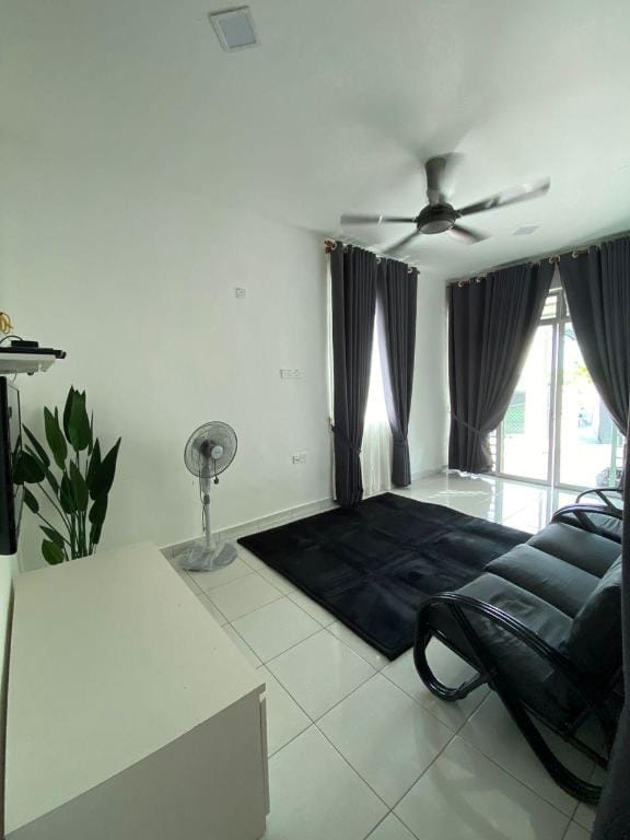 HOMESTAY DAFINAH WITH SWIMMING POOL Vacation rental in Kedah