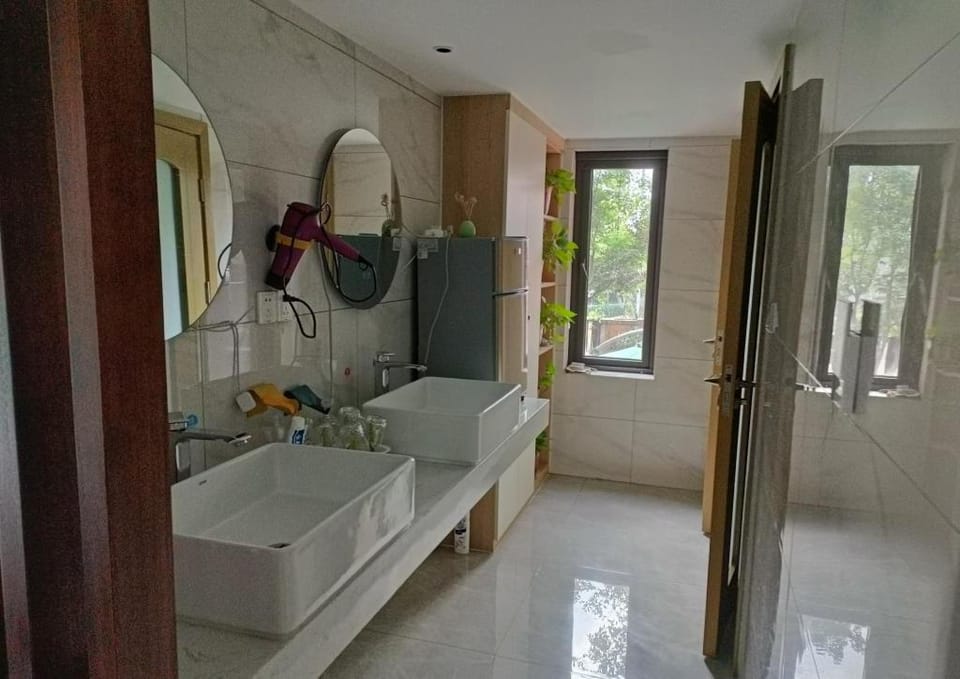 Aiyi艾藝别院：庭院小酌，机麻，汗蒸，不一样的生活体验 Villa in Chengdu