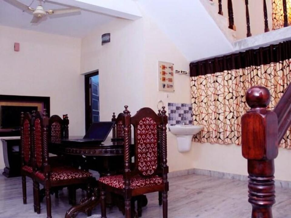 Athirampuzha Villa (4 Bedrooms) Villa in Kerala