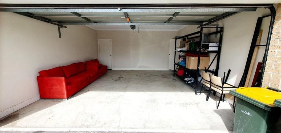 Cozy Home in Central location with free Wi-Fi Vacation rental in Truganina