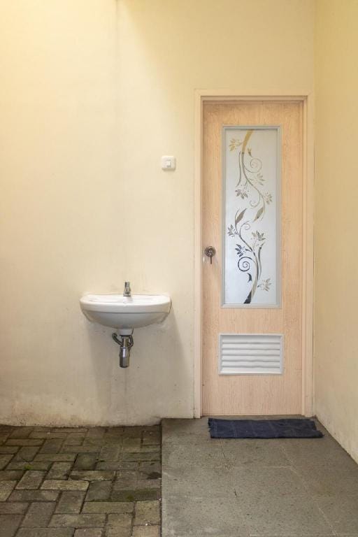Simple House di Malang Vacation rental in East Java