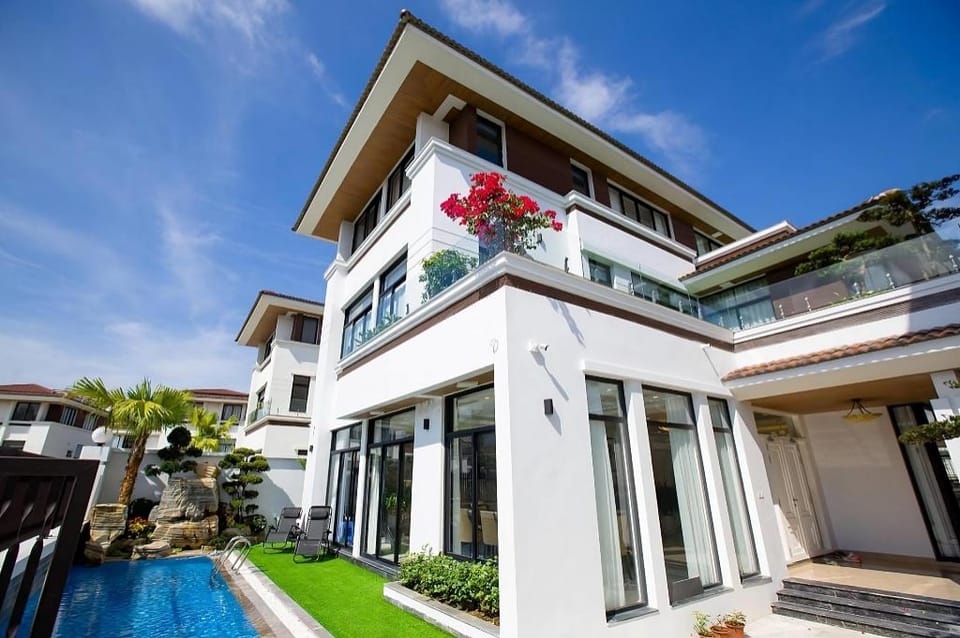 Full Tara Villa FLC Ha Long(6 bedrooms) Villa in Laos